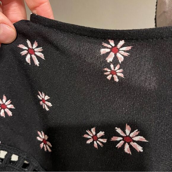 Floral cold shoulder short sleeve loose fit dress - Picture 5 of 13